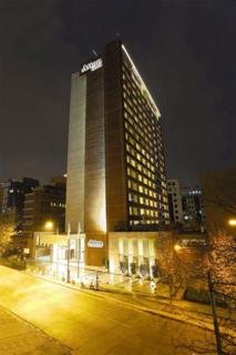 Hotel Pullman Santiago El Bosque