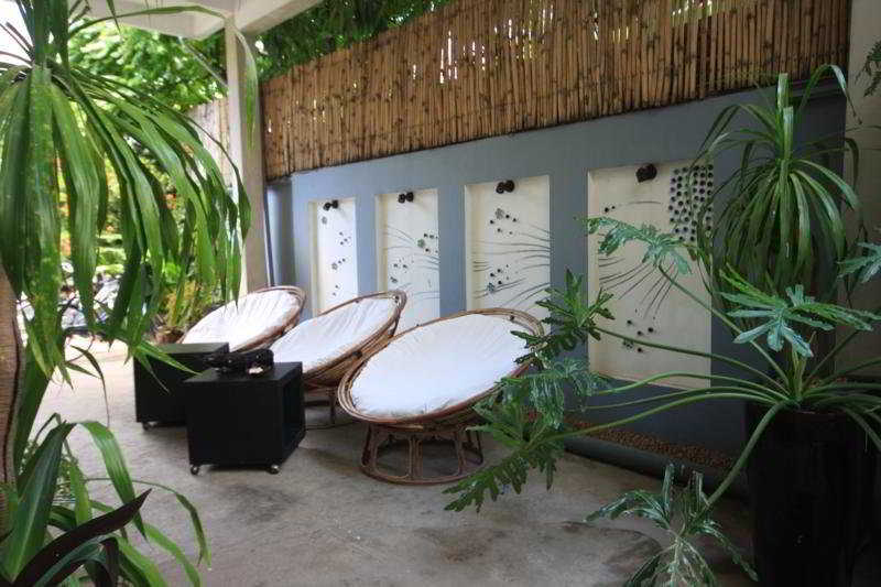 Frangipani Villas 60s