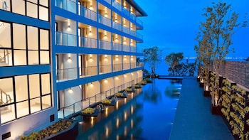 GOLDEN TULIP PATTAYA BEACH RESORT