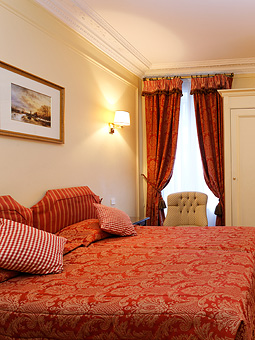 Hotel Queen Mary