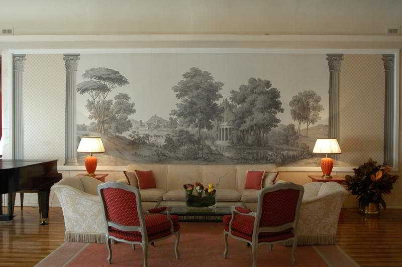 Plaza Hotel Lucchesi