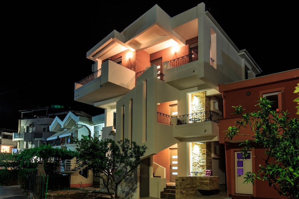 De Lux Apartments Luka