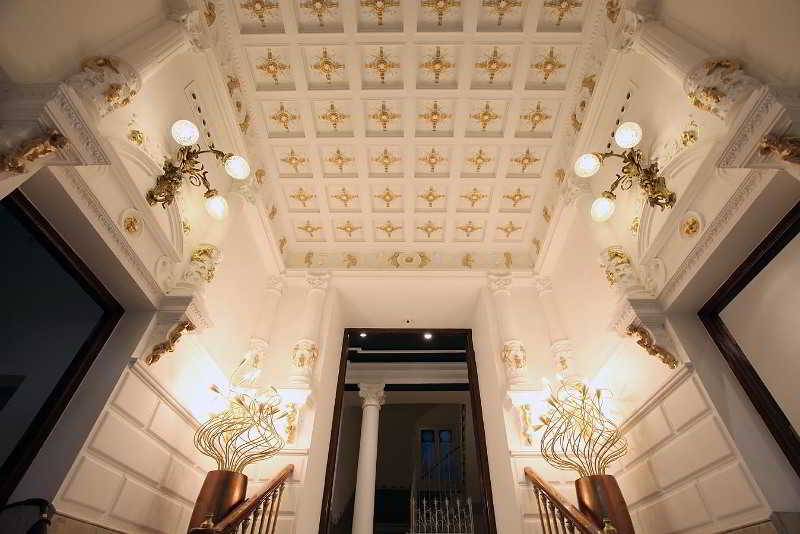 Petit Palace Lealtad