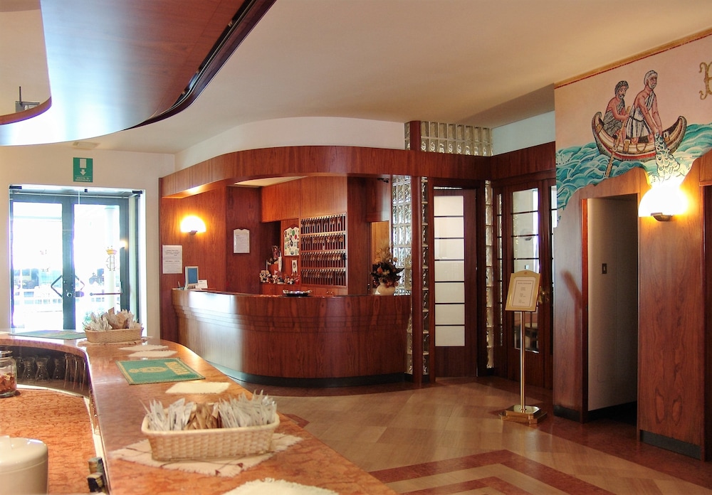Hotel Excelsior