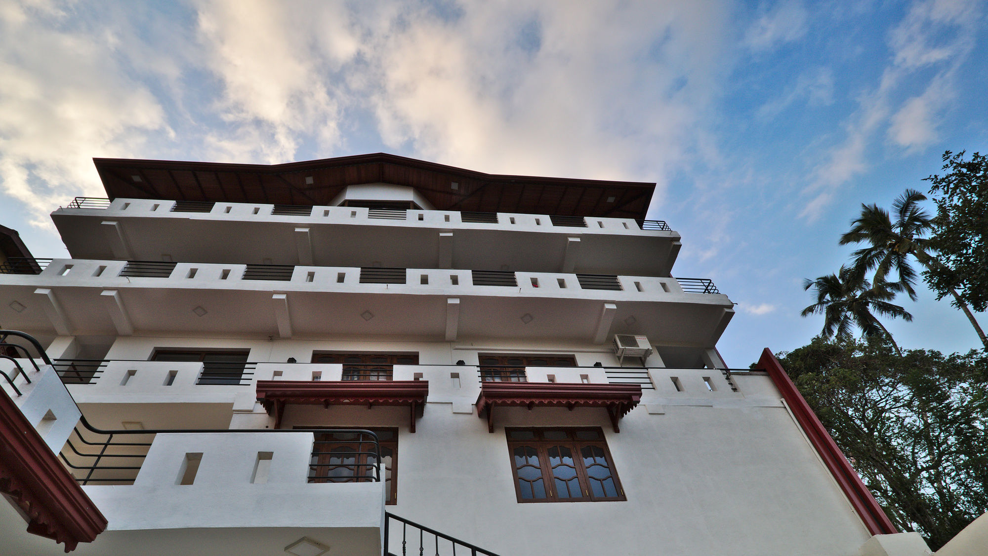 Kandyan Blue Star Villa