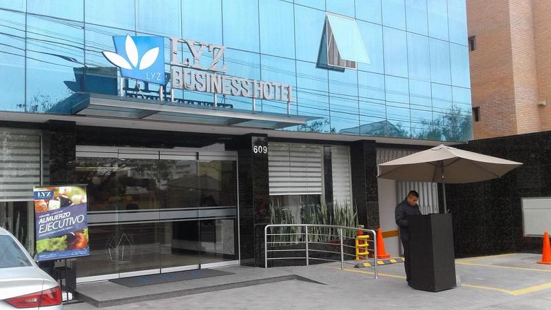 LYZ Business Hotel