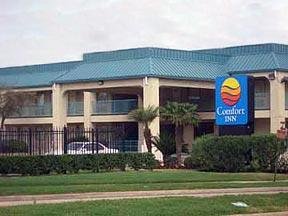 Rodeway Inn & Suites Hwy 290 NW