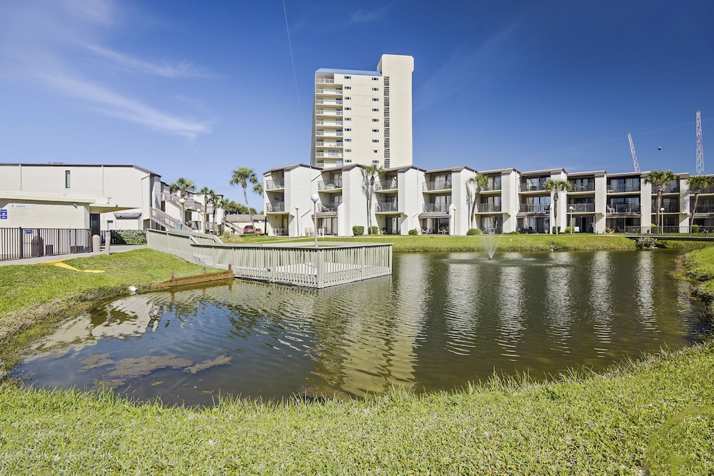 Sugar Beach Condominiums by Book That Condo