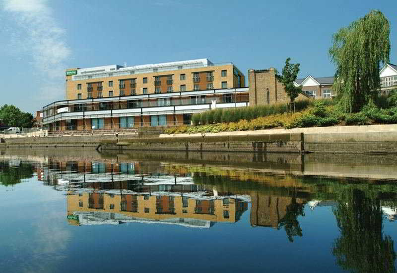Holiday Inn London-Brentford Lock