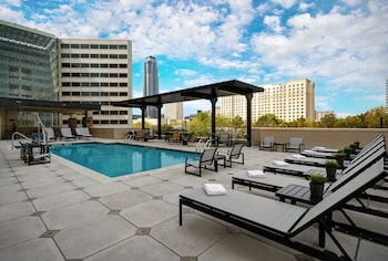 Staybridge Suites Houston Galleria Area