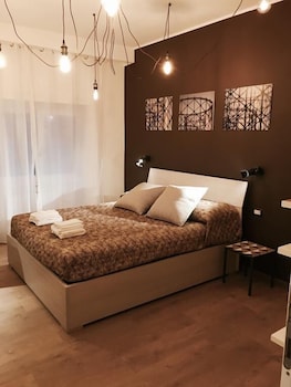 Verrazzano 37 Guest House