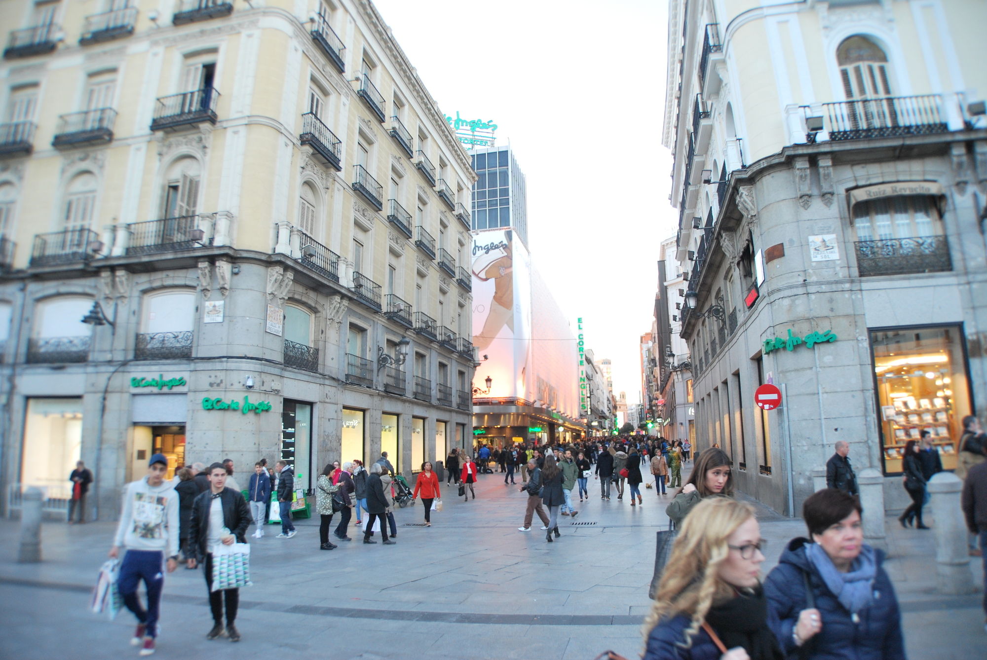 Welcome Puerta Del Sol