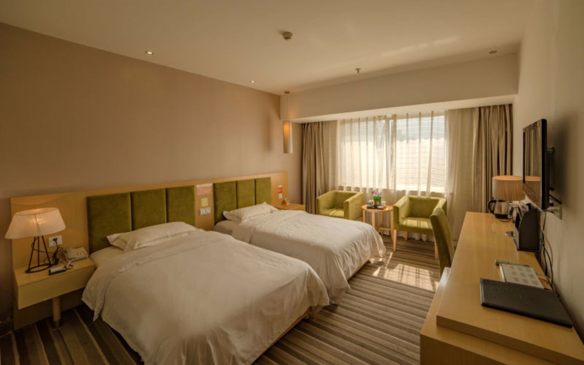 Wuyue Scenic Area Chain Hotel Zhangjiajie Wulingyuan Branch