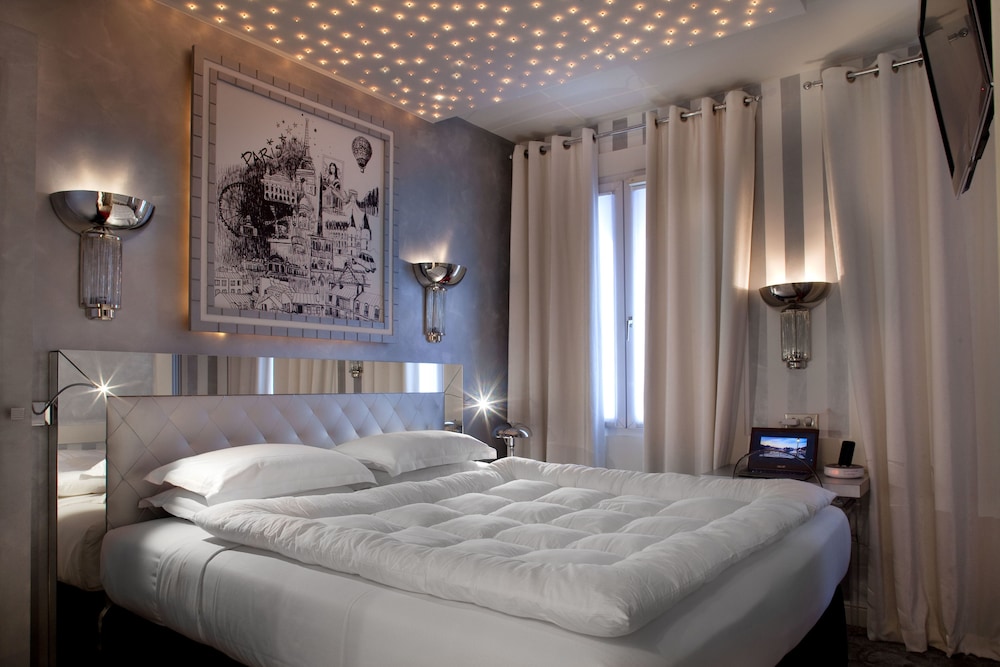 Le Petit Madeleine Hotel