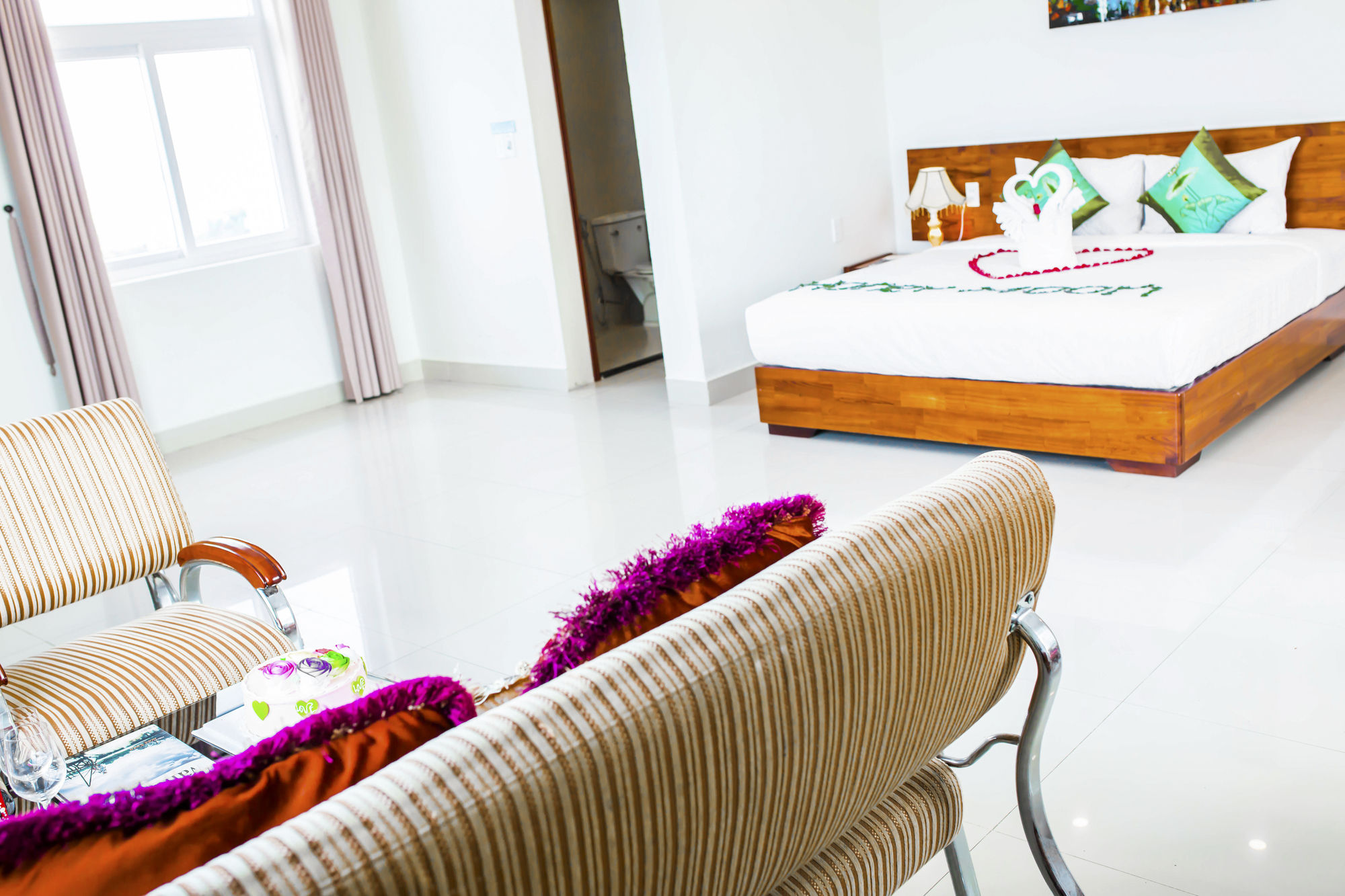 Suite De Ville Da Nang Beach