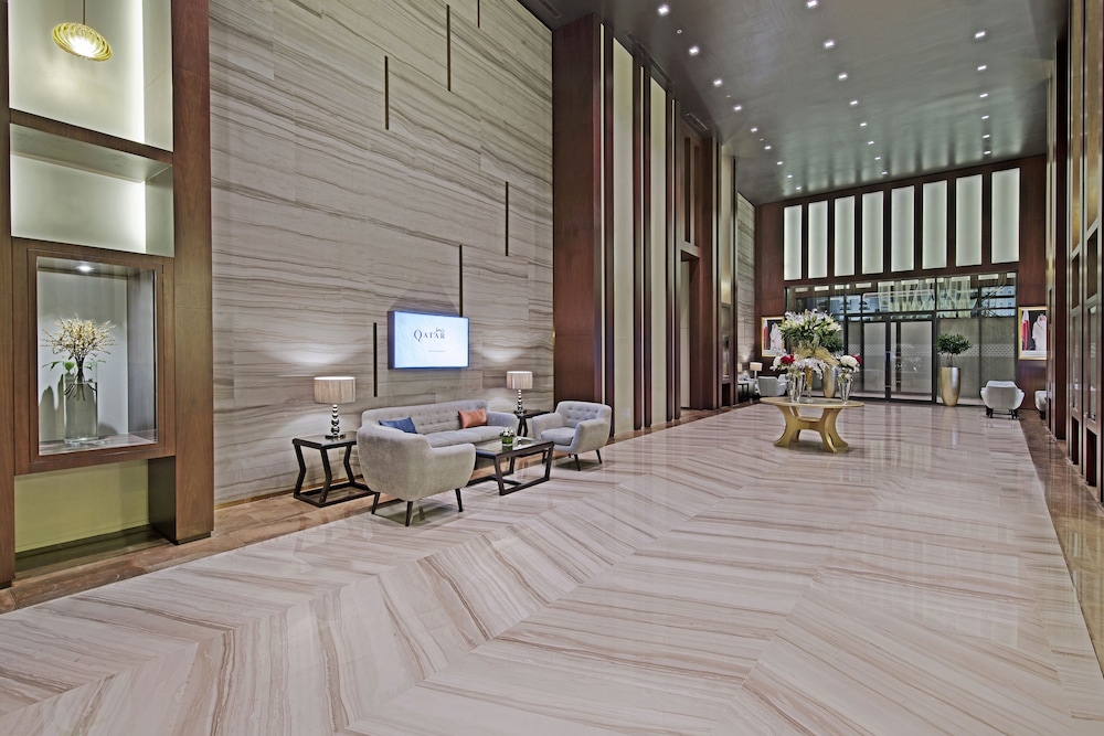 The Curve Hotel