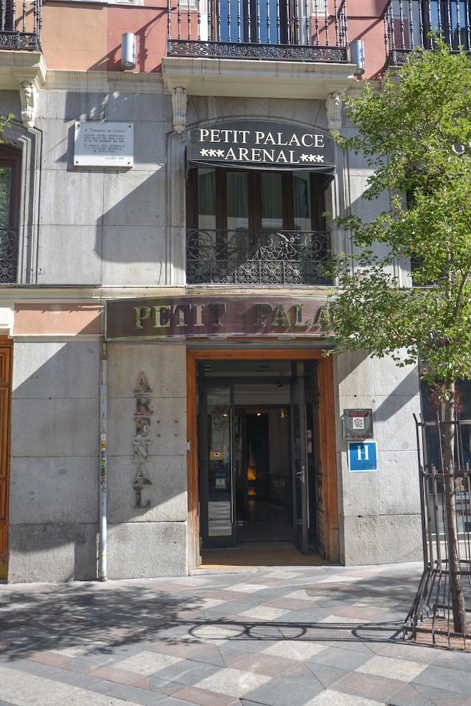 Petit Palace Arenal
