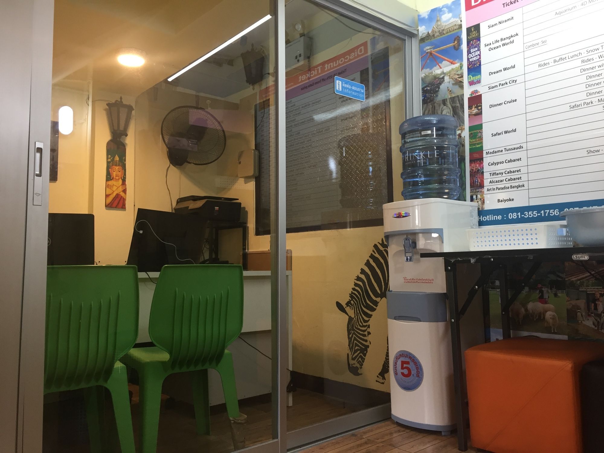 Yha Bangkok Downtown Hostel Silom