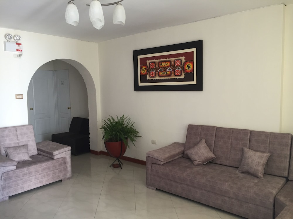 Casa Mores Inn