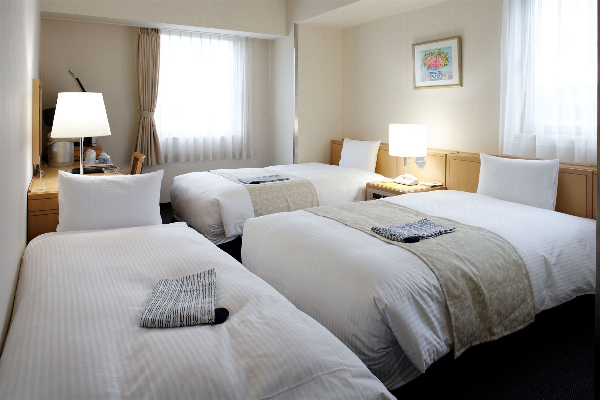 Shin Osaka Hotel