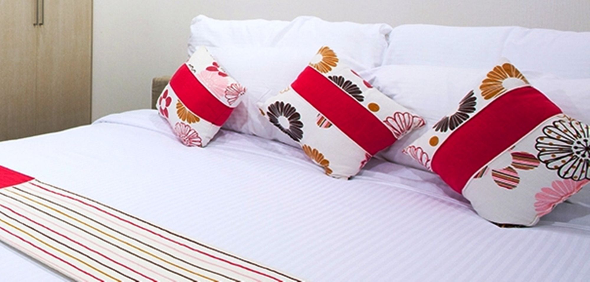 Follow Dream Resort