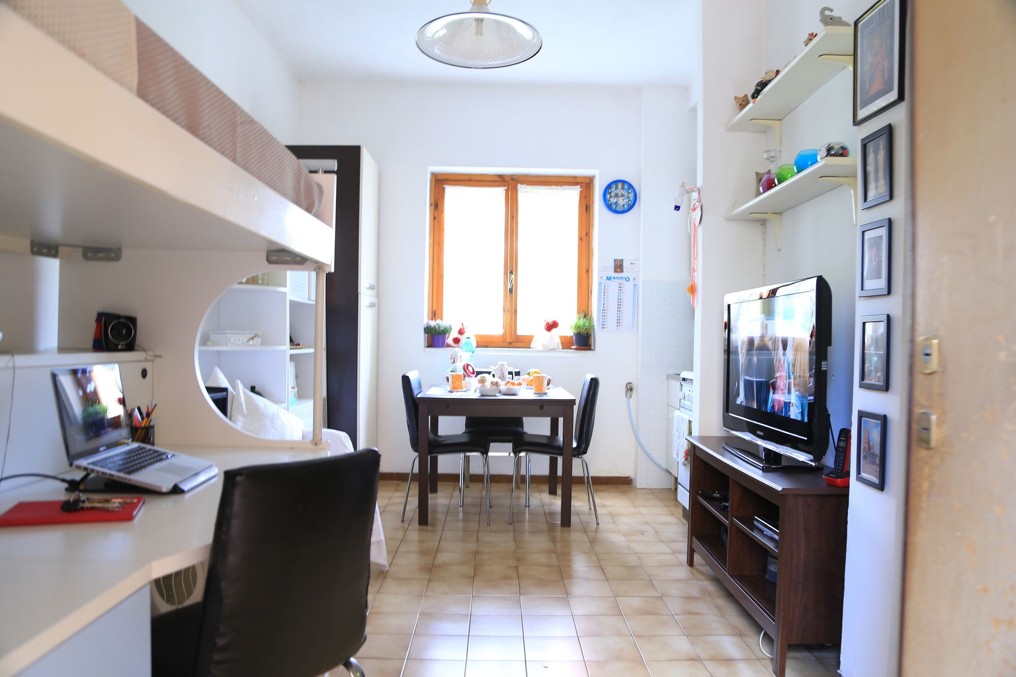 Candy Guest House