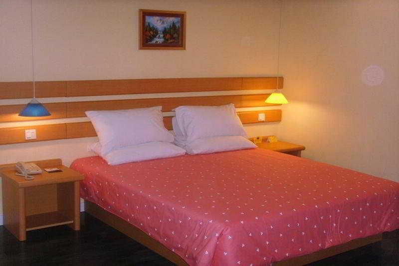 Home Inn Tianmendun
