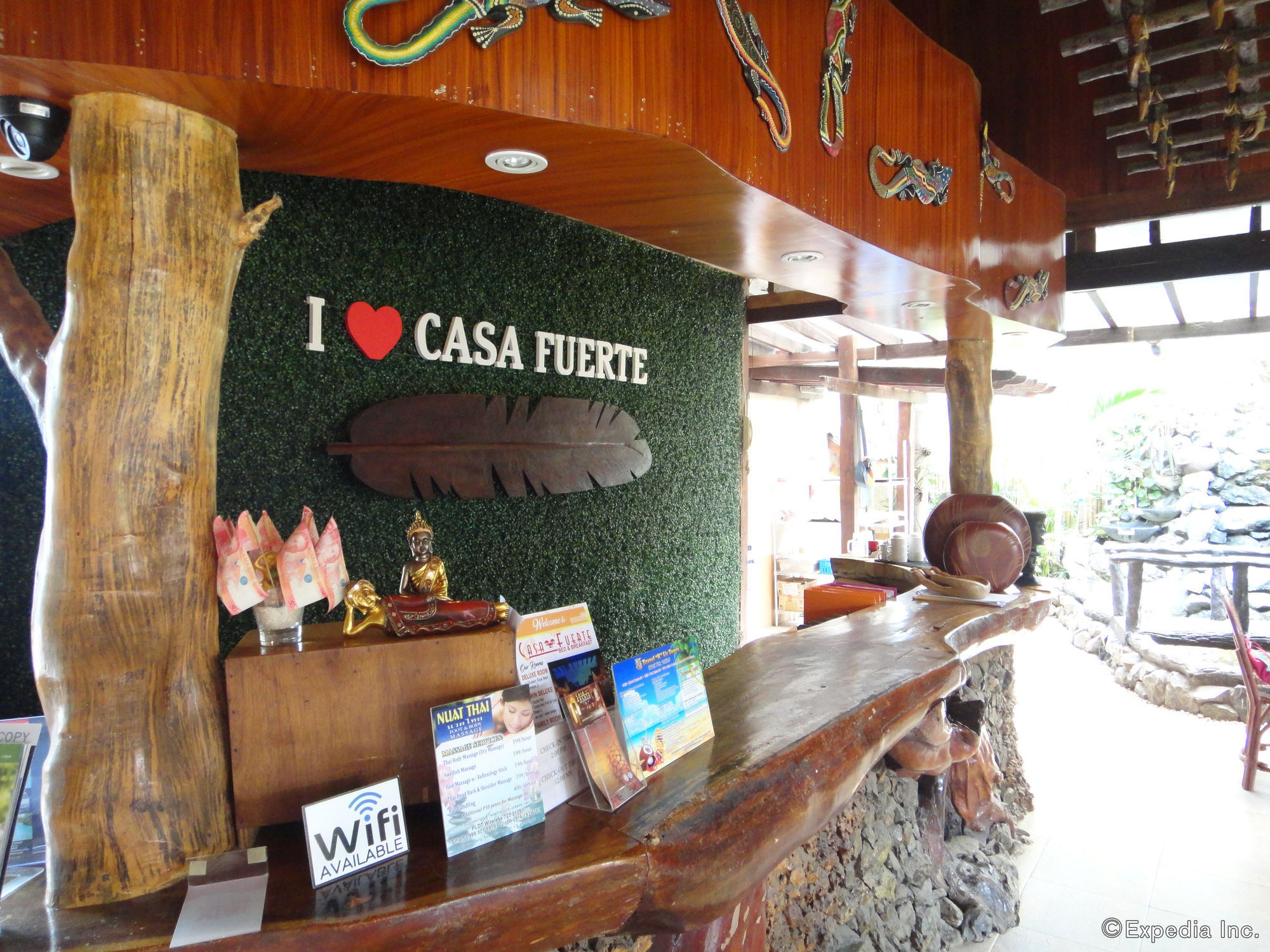 OYO 676 Casa Fuerte Bed and Breakfast