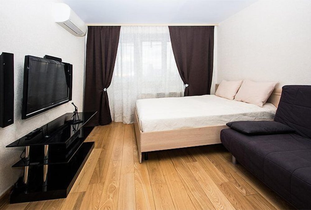 Apartlux na Raskovoi