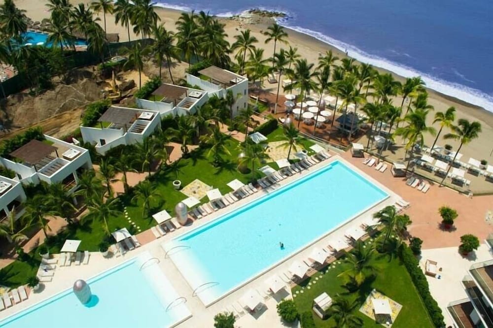 Icon Vallarta by Unlimited Luxury Villas