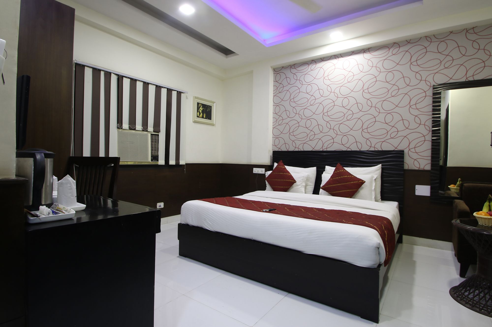 Hotel Hill Palace