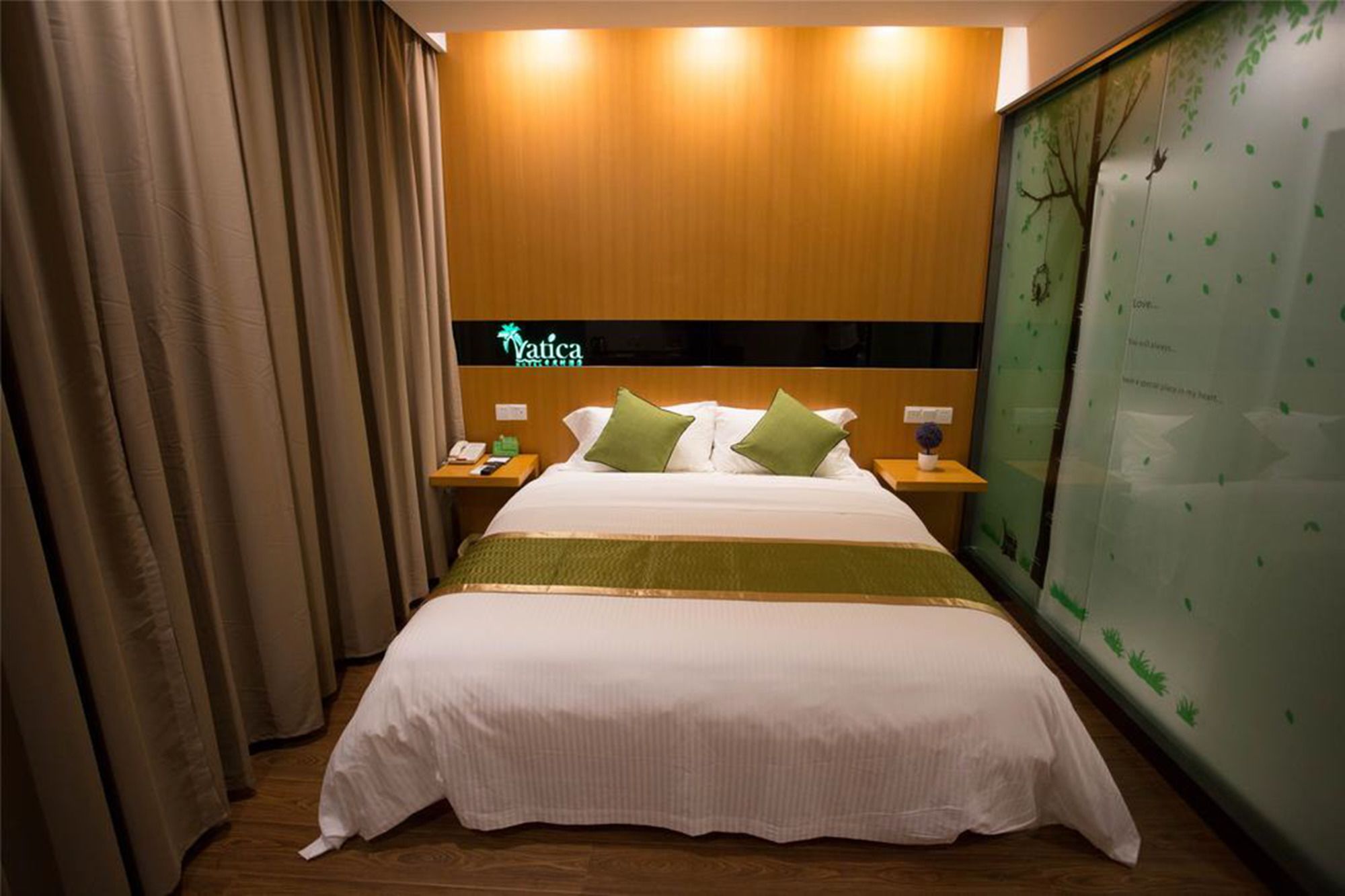 Vatica ShangHai International Tourism Resort Luoshan Road Subway Station Hotel