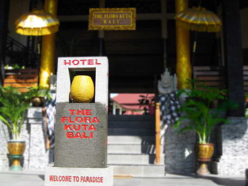 Hotel The Flora Kuta Bali