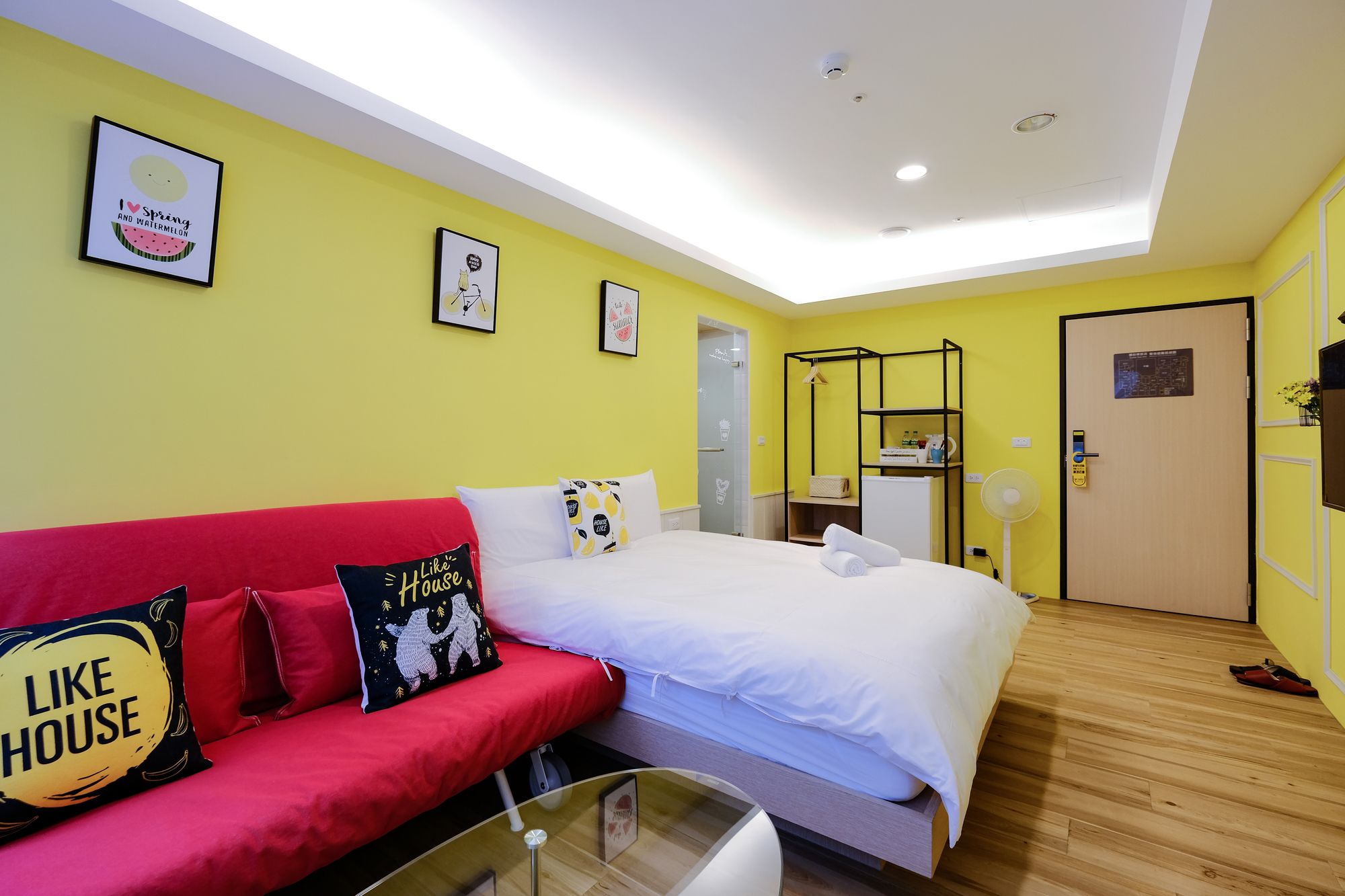 Color Fun Inn