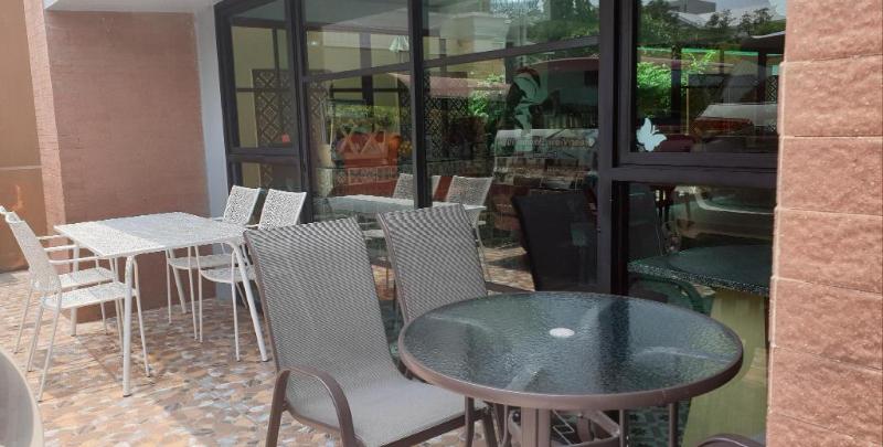 Greenview Ekkamai10
