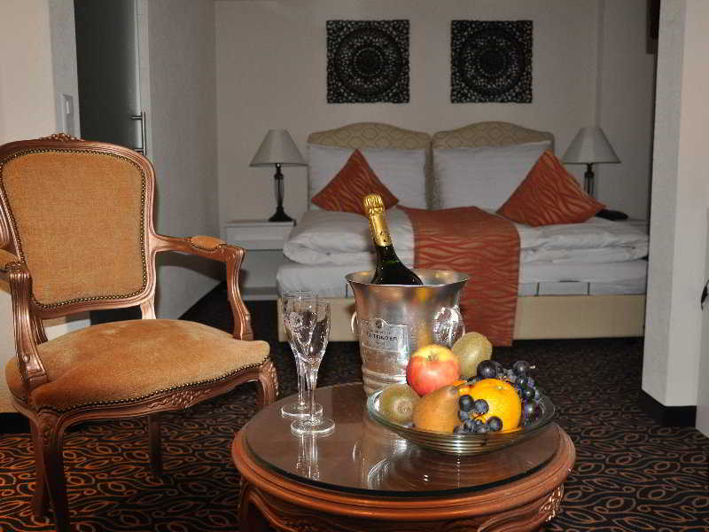 Posthotel Holiday Villa Arosa