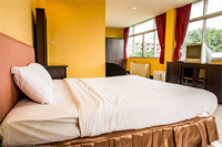 F&B Hotel