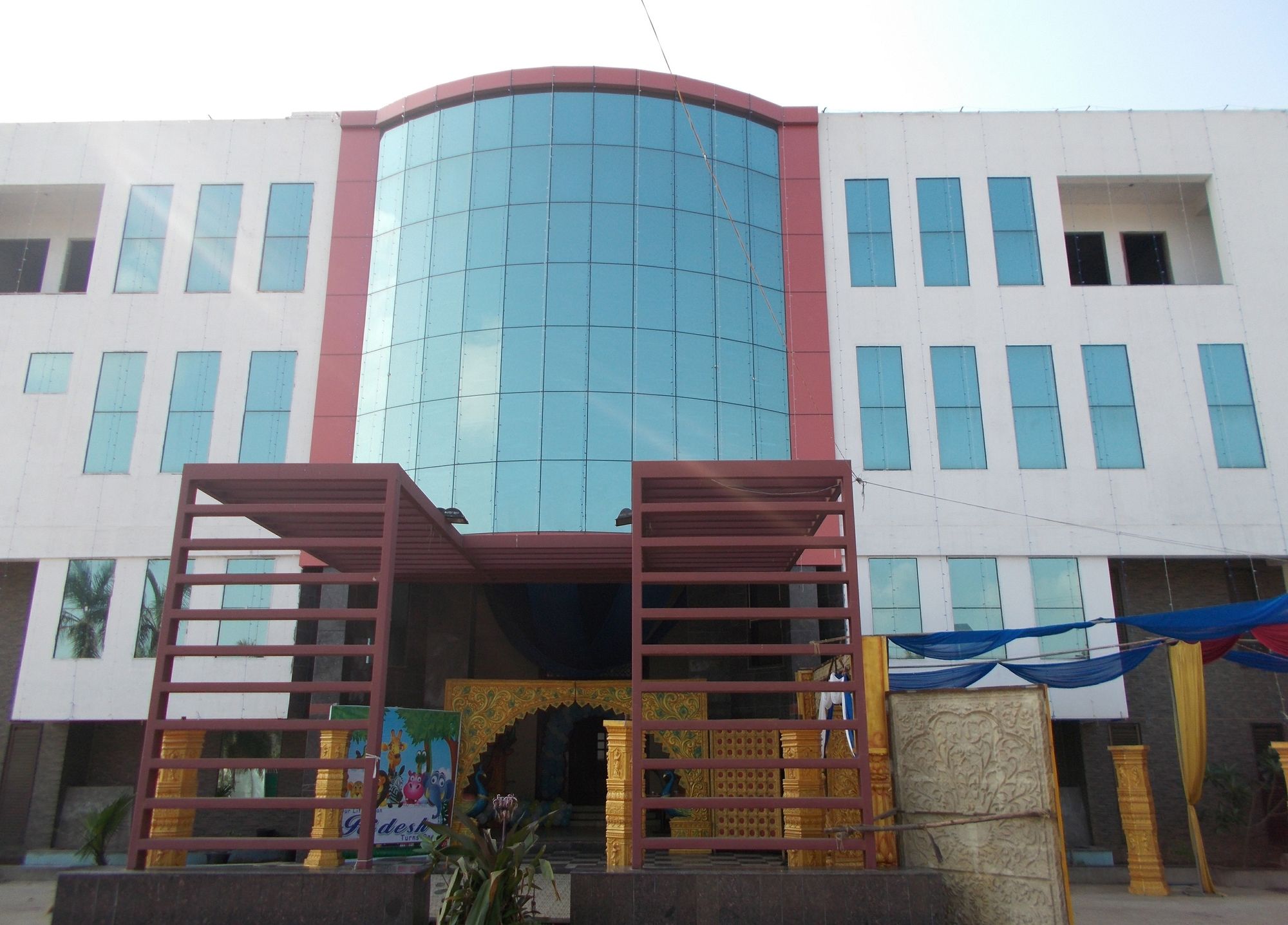 Aqua Green Hotel And Resort Puzhal Lake
