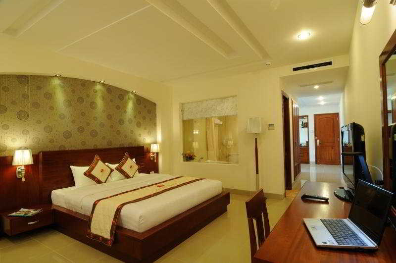 Silverland Yen Hotel