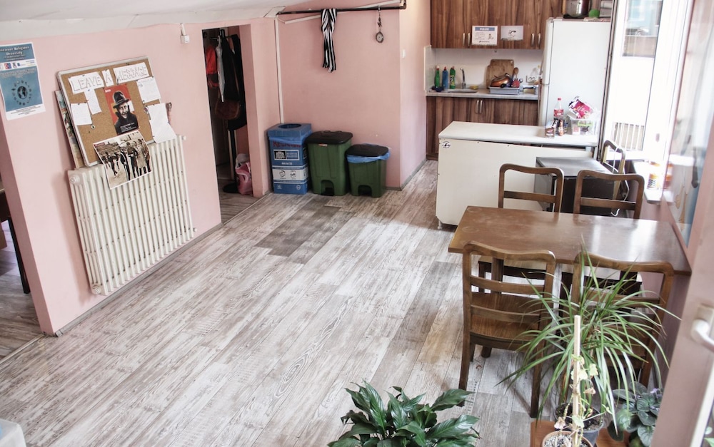Hostal Puffin Hostel