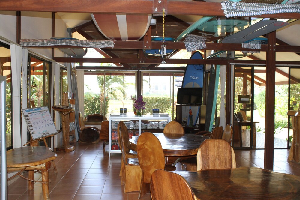 Vista Guapa Surf Camp