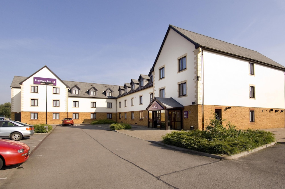 Premier Inn Gloucester Barnwood