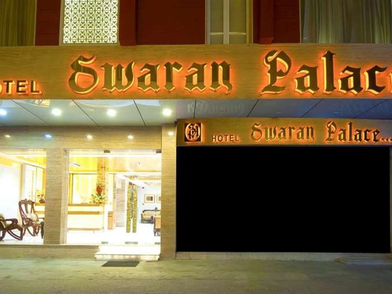 Hotel Swaran Palace