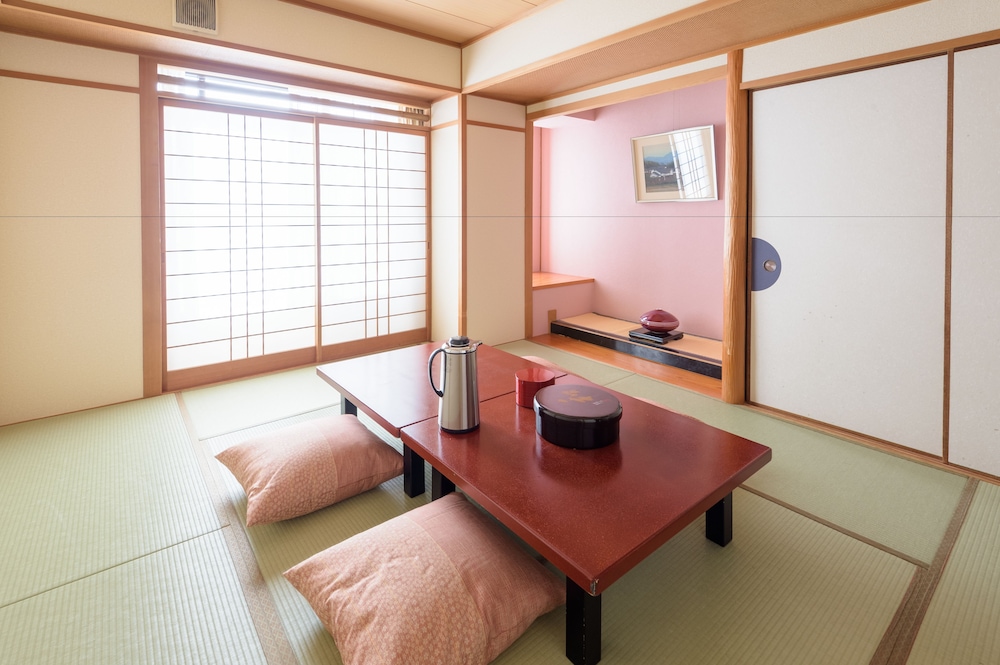 Osaka Yamatoya Honten