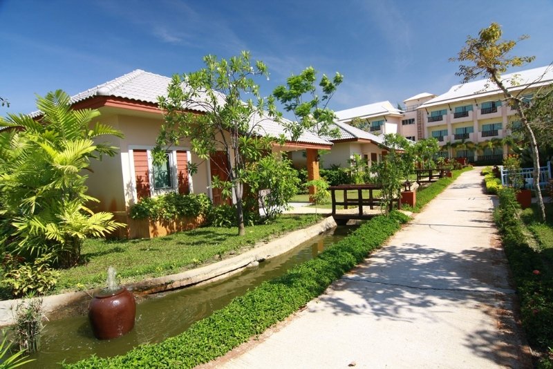 Eastiny Resort & Spa