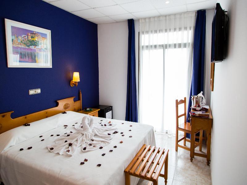 Neptuno Hotel  Apartments