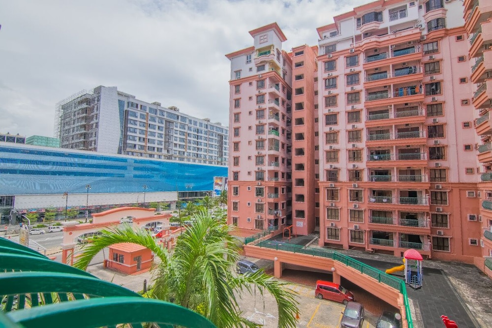 Marina Court by Marina Travellers Suite