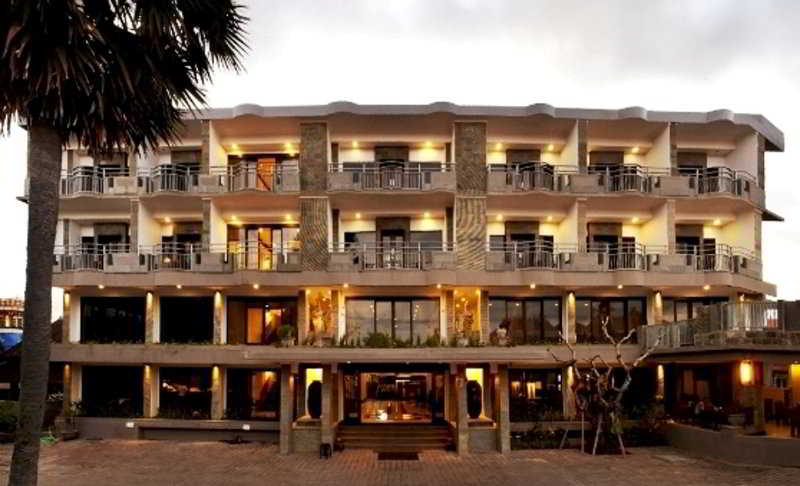 Champlung Mas Hotel