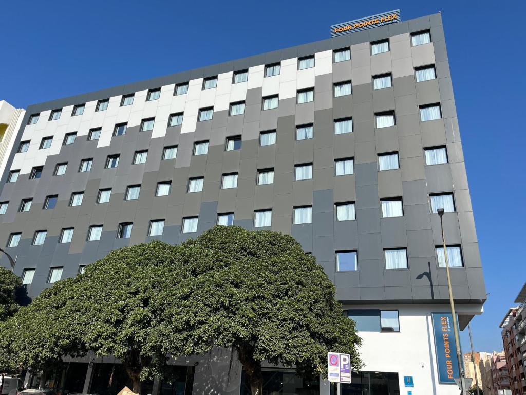Four Points Flex by Sheraton Malaga Centre