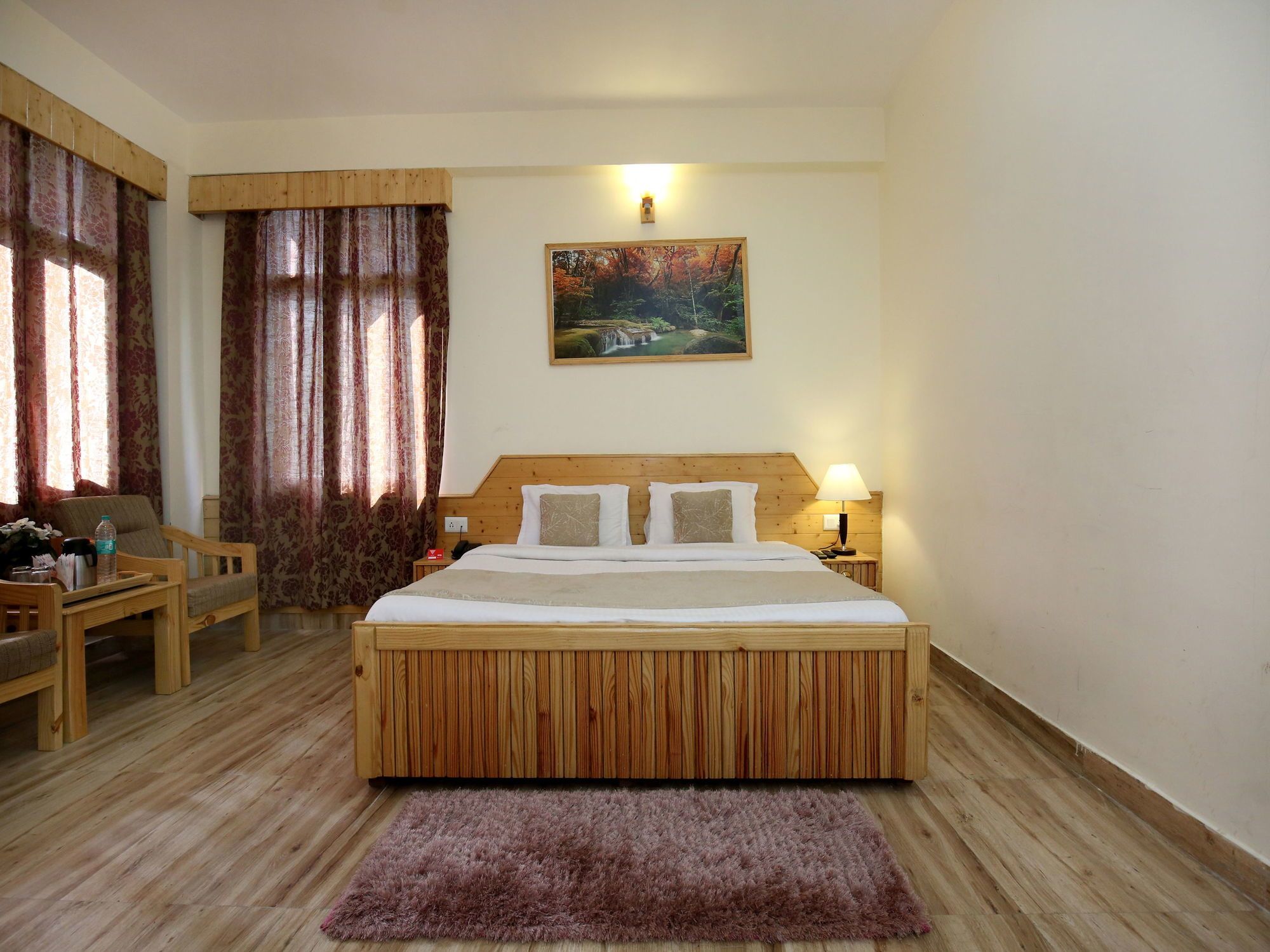 Hotel OYO 9995 Manali Plaza